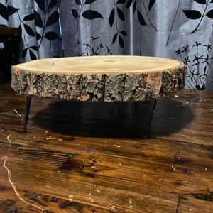 COPY - Rustic charcuterie or cake serving board with legs stand plus placemat